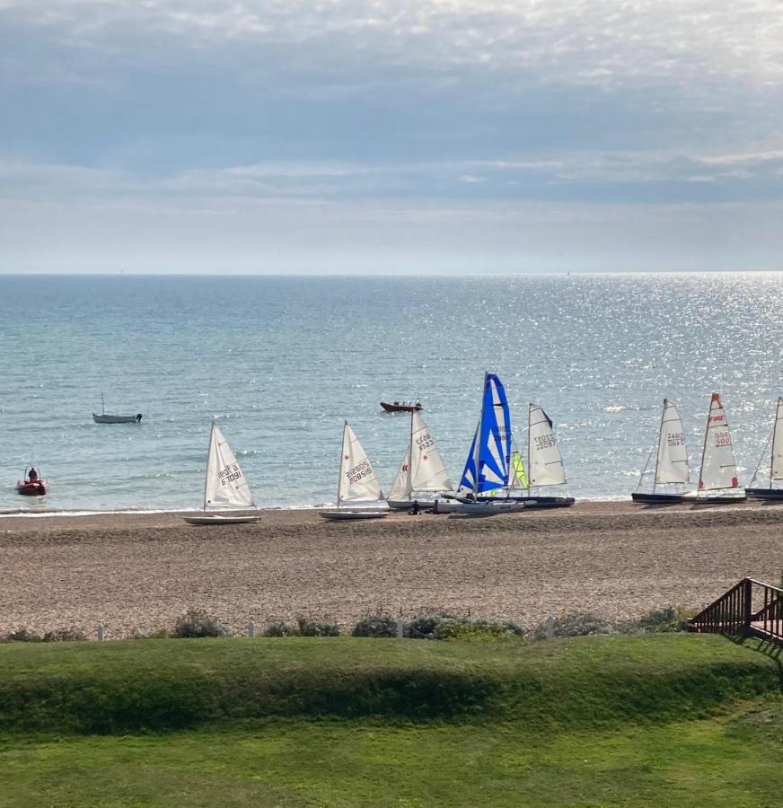 The Relais Cooden Beach And Spa Bexhill-on-Sea Bagian luar foto
