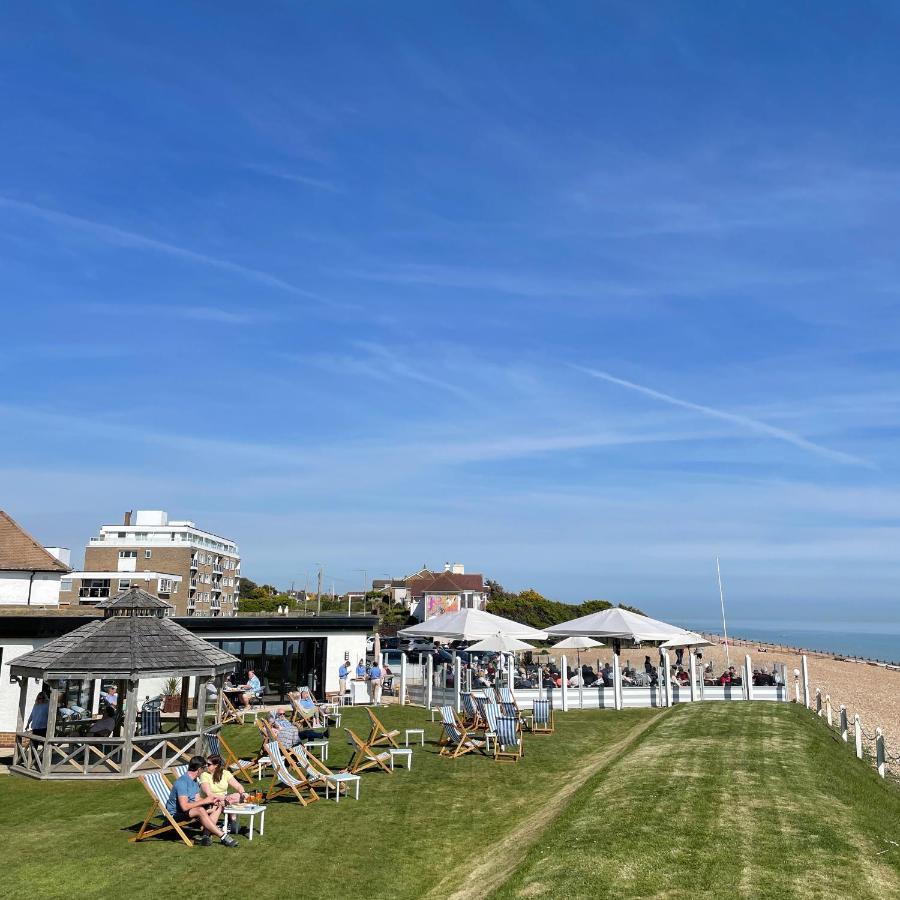 The Relais Cooden Beach Bexhill-on-Sea Bagian luar foto