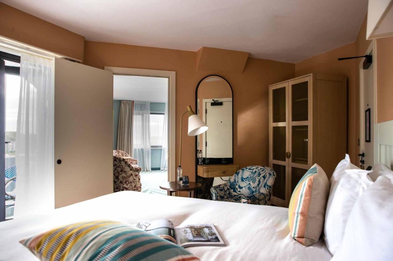 The Relais Cooden Beach And Spa Bexhill-on-Sea Bagian luar foto