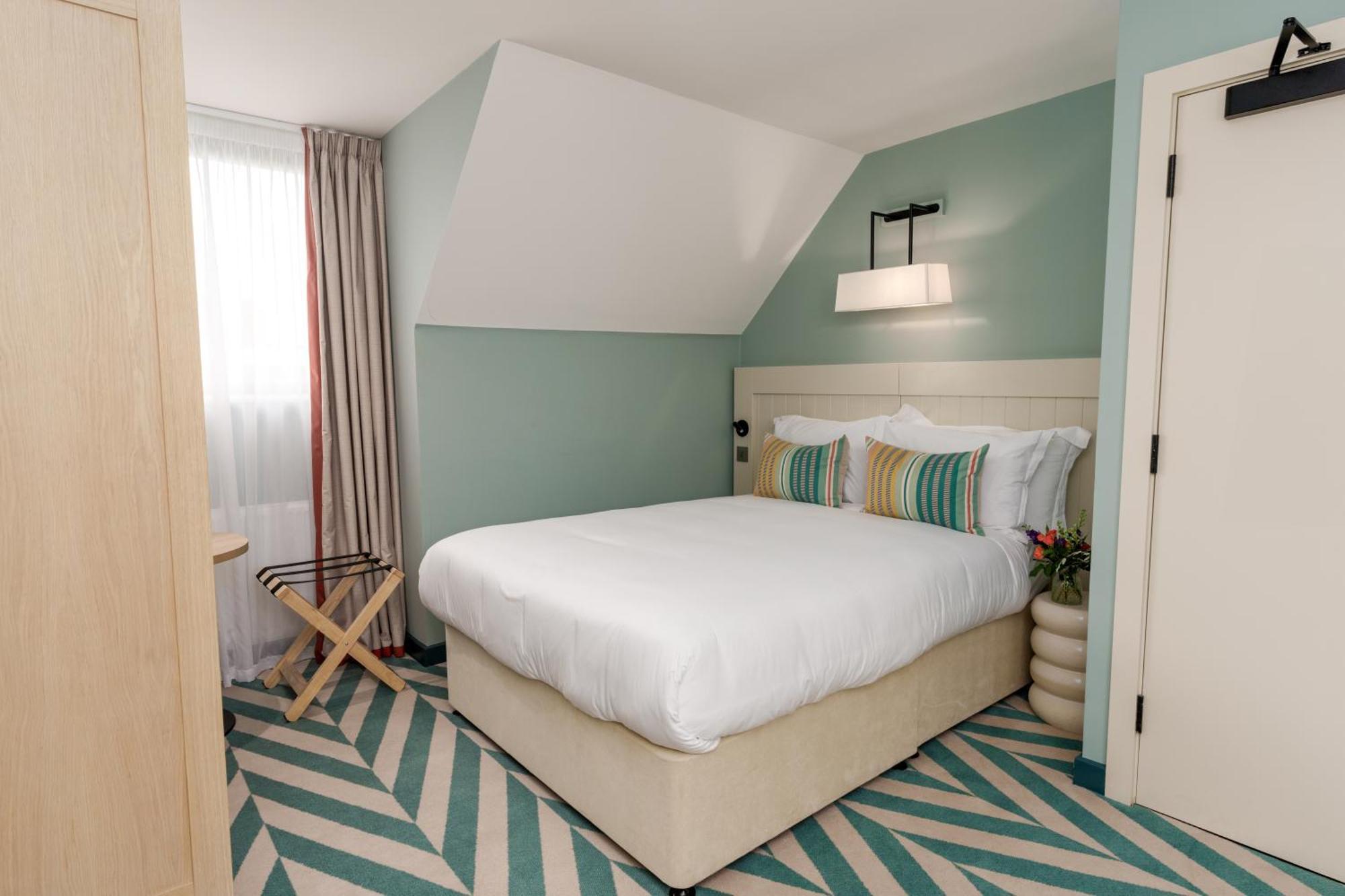 The Relais Cooden Beach And Spa Bexhill-on-Sea Bagian luar foto